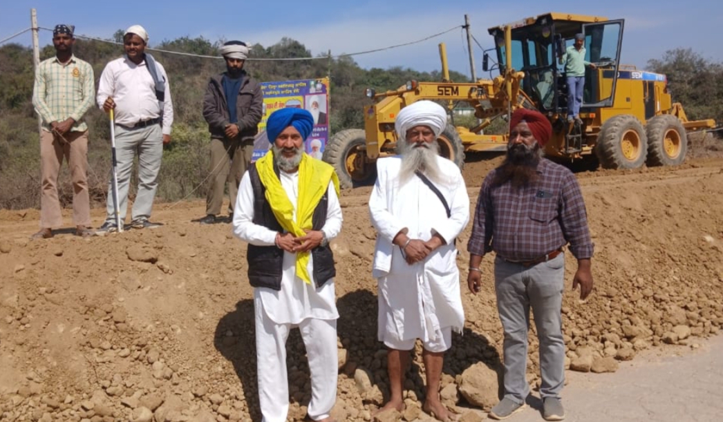 The great saints of Anandgarh Sahib Fort made great contributions in the field of public welfare - Bains Khurdan